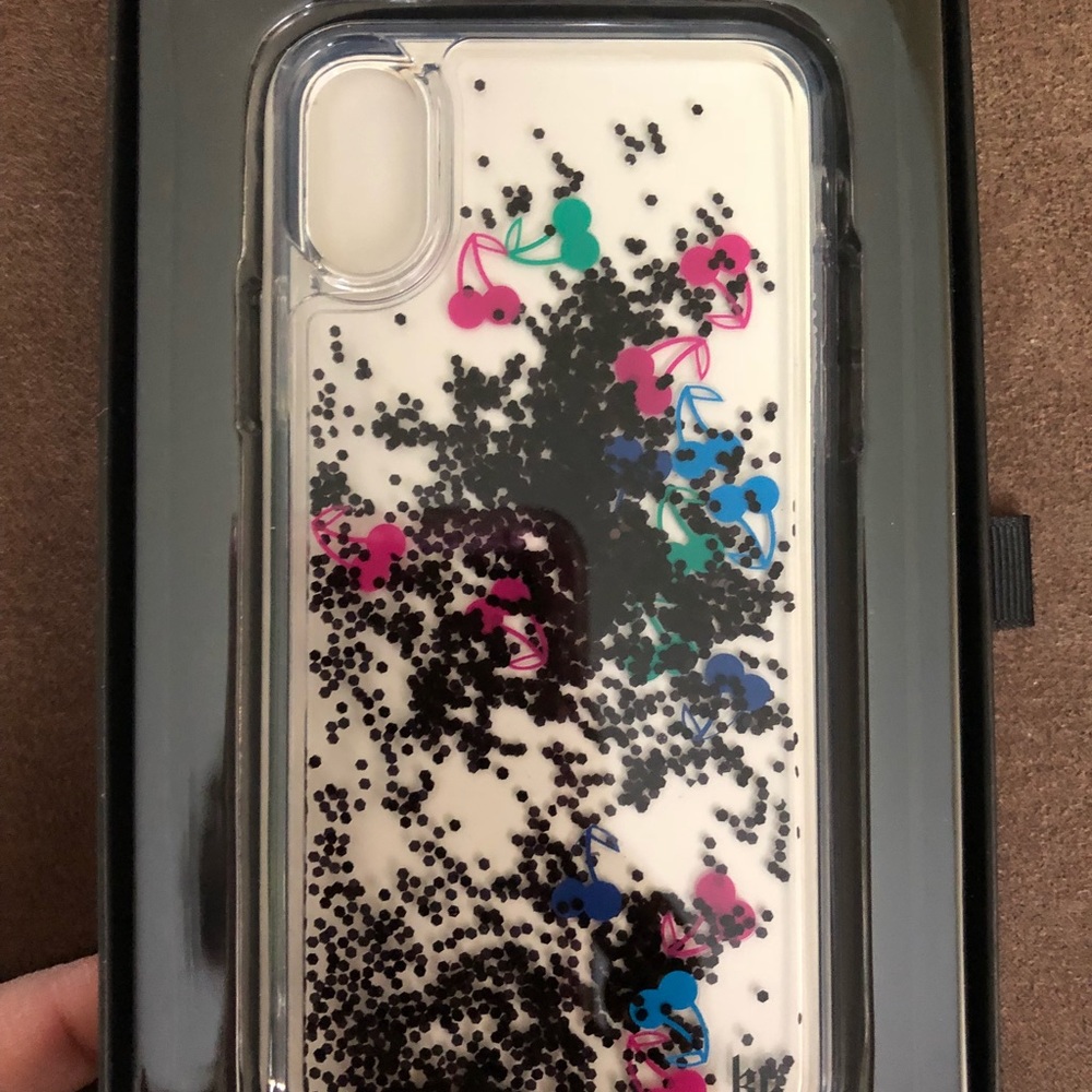 Kendal & kylie iphone X liquid glitter case